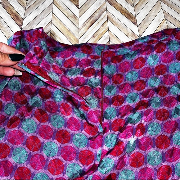 Vintage Saks Fifth Avenue Silk Blouse Classy Chic 80's Luxury Colorful Artsy - Picture 6 of 9
